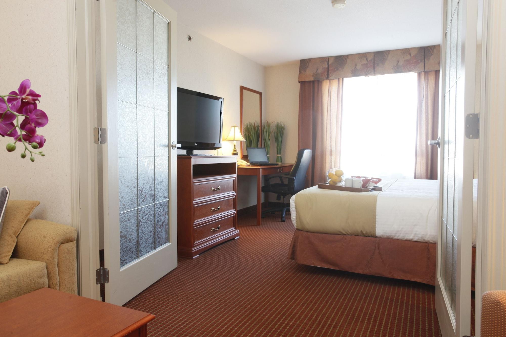 Stonebridge Hotel ดอว์สันครีก ภายนอก รูปภาพ
