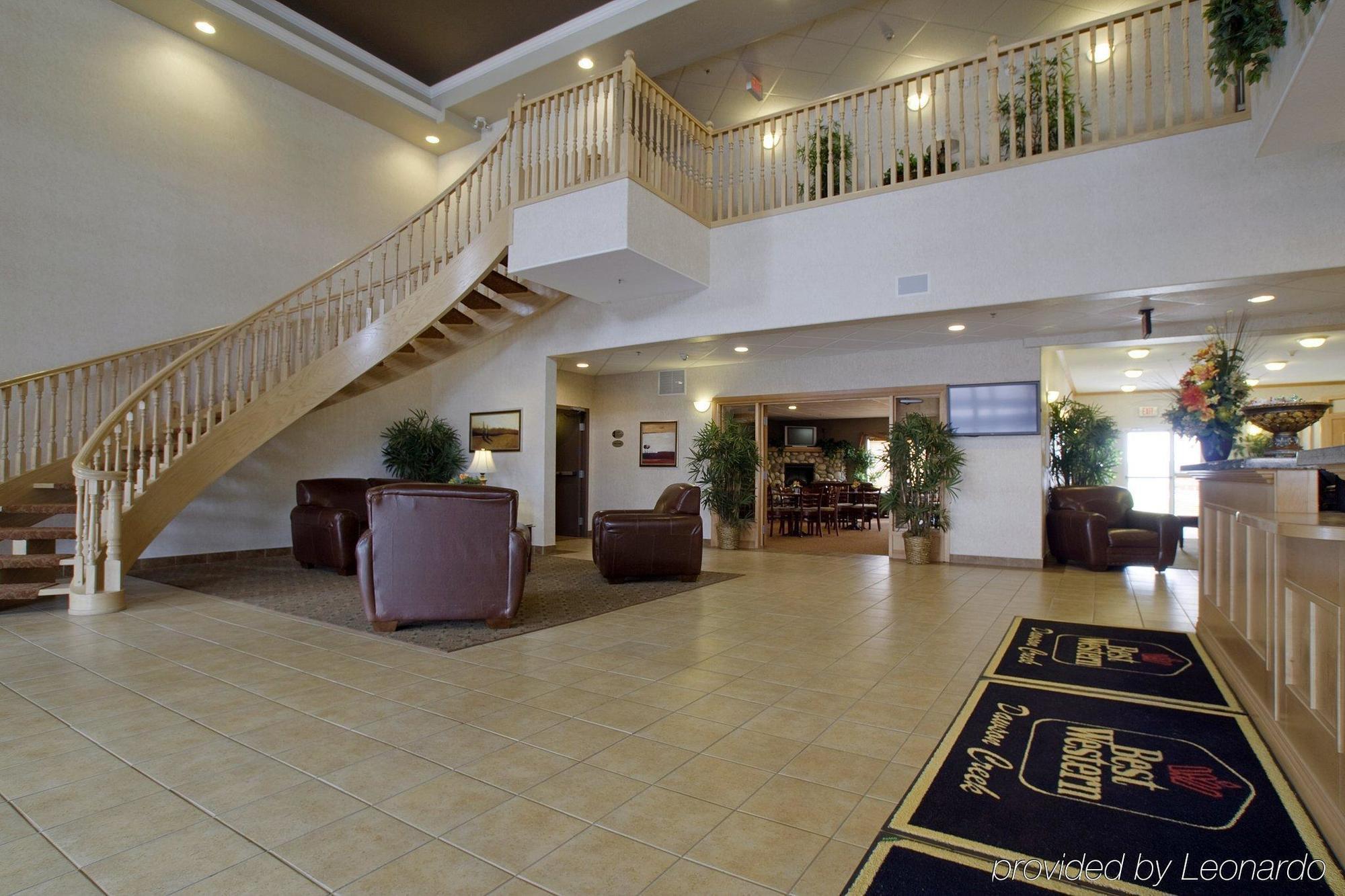 Stonebridge Hotel ดอว์สันครีก ภายนอก รูปภาพ
