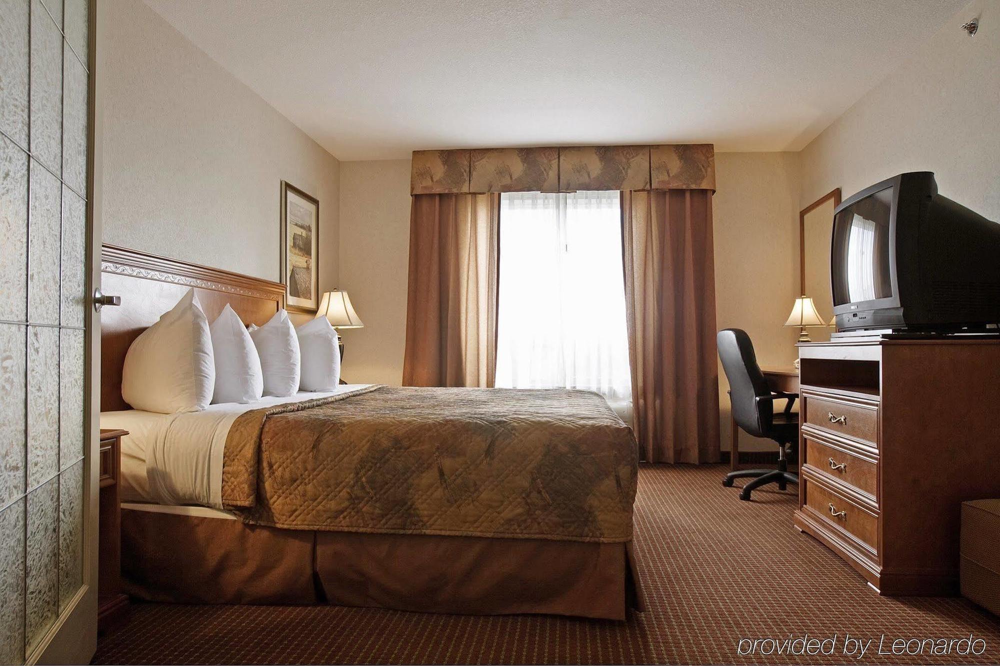 Stonebridge Hotel ดอว์สันครีก ห้อง รูปภาพ